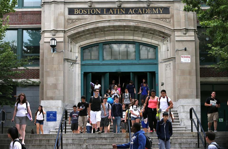 why essay help for low income students in Boston is important